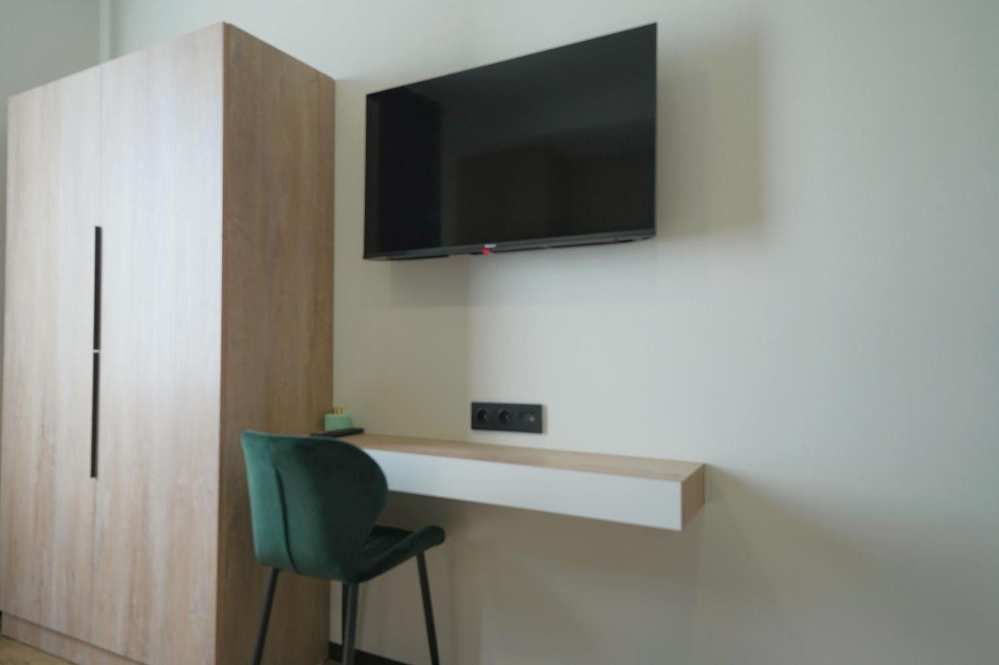 4Guest Hotel Yerevan Bagian luar foto