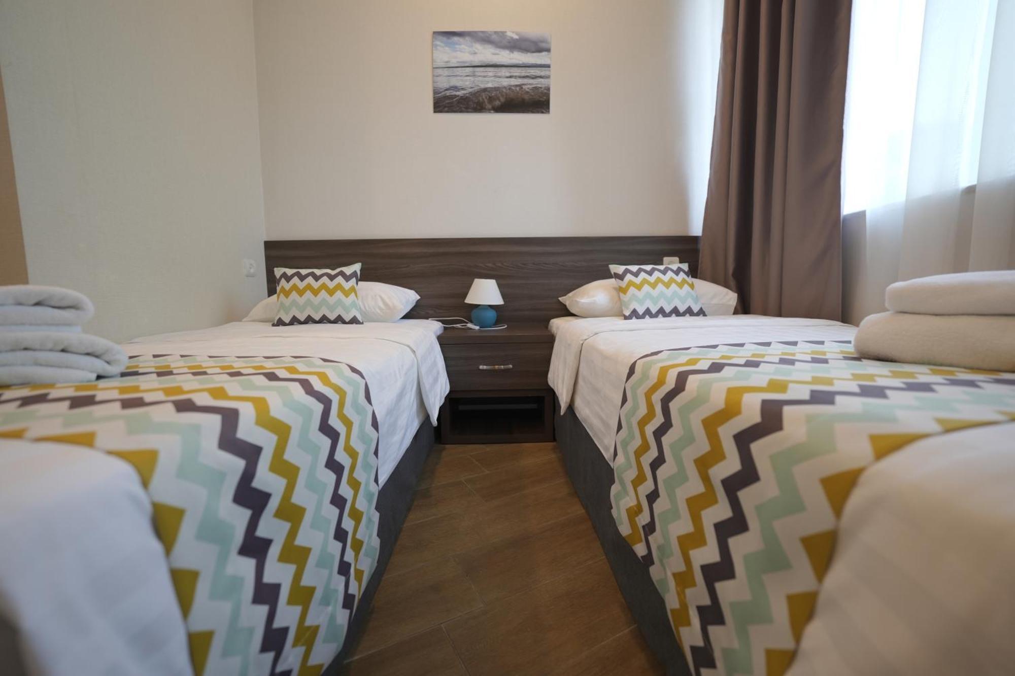 4Guest Hotel Yerevan Bagian luar foto