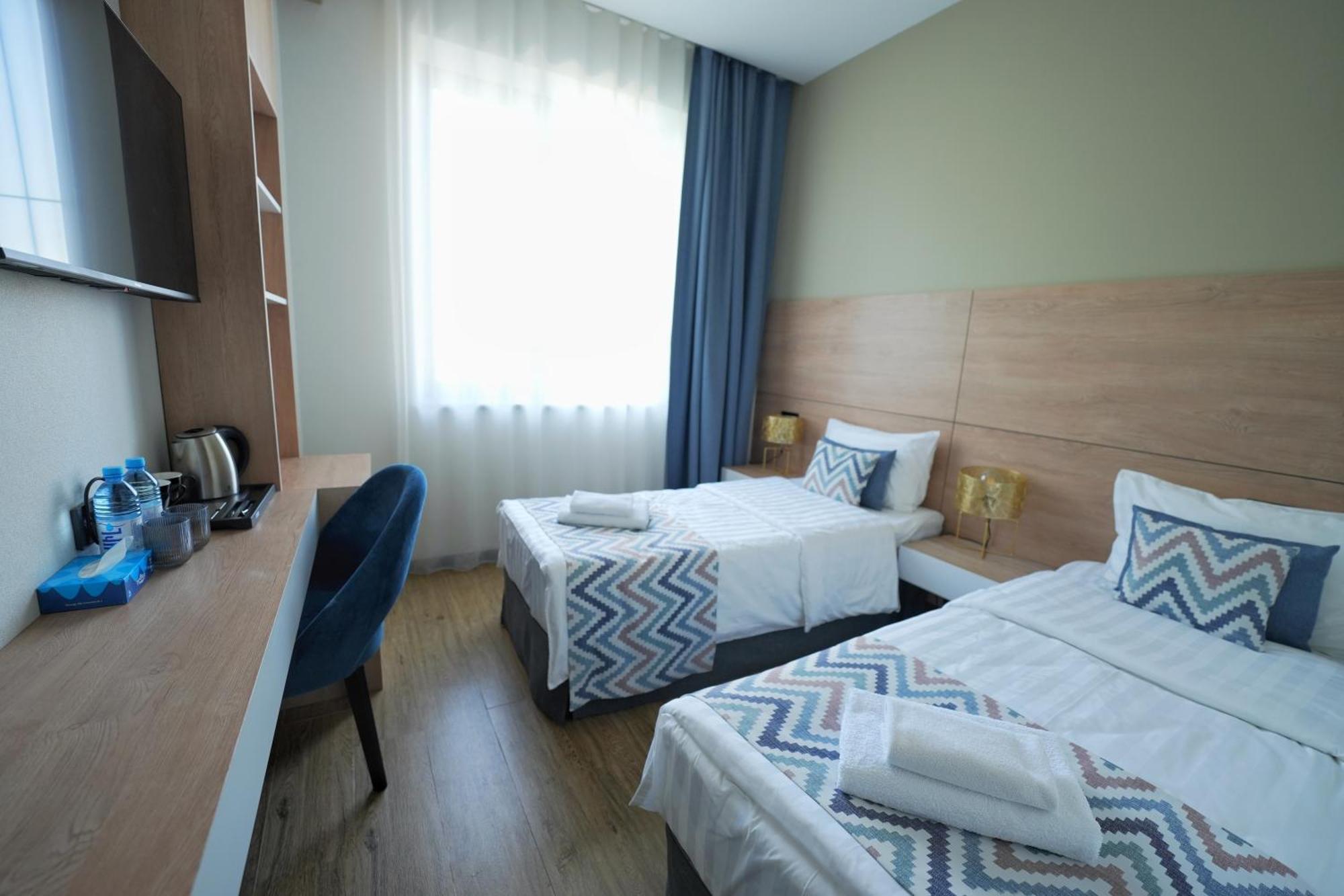 4Guest Hotel Yerevan Bagian luar foto